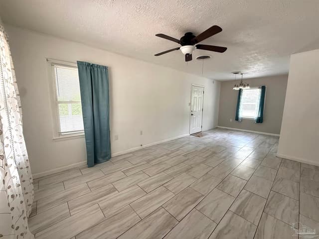 6443 Walnut St, Milton FL 32570 photo 5