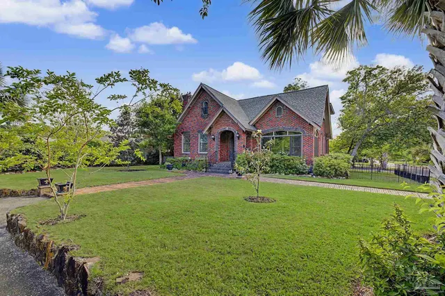1517 Spring St property photo