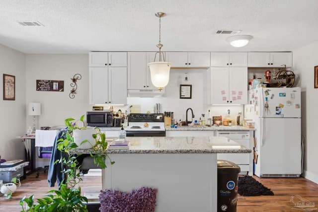 676 S 72nd Ave, Pensacola FL 32506 photo 8