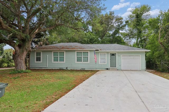 104 Reed Rd, Pensacola FL 32507 photo 2