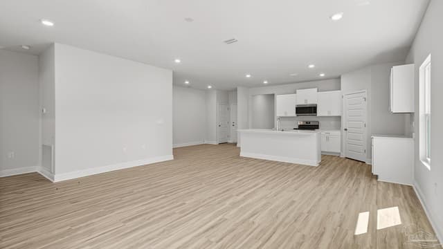 8087 Fox Hunt Dr, Milton FL 32583 photo 9