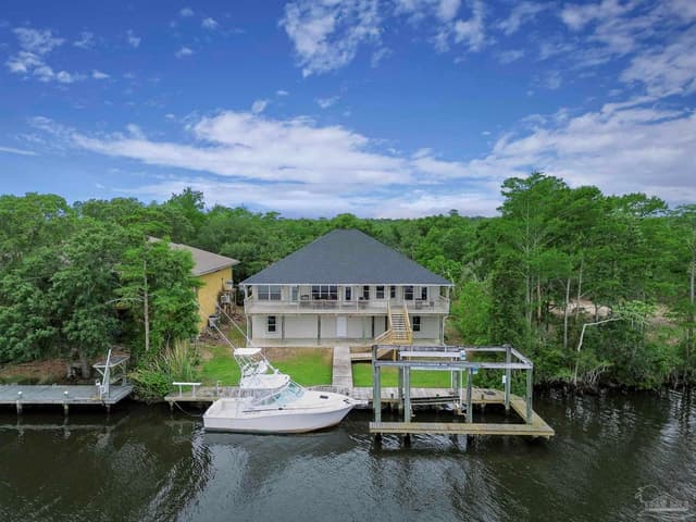 2120 Maria Cir, Pensacola FL 32514 photo 3