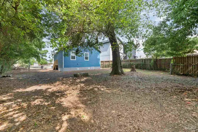 418 C St property photo