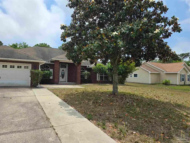 7303 Frankfort St property photo