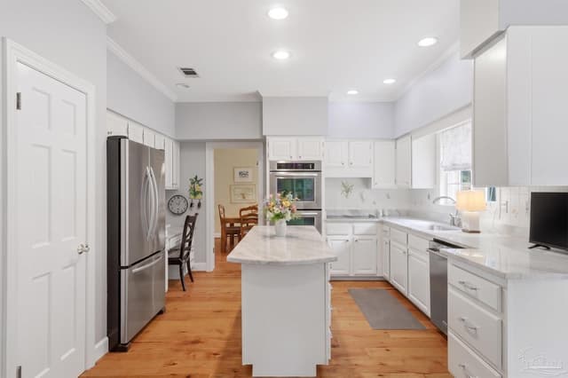 700 Bay Cliffs Rd, Gulf Breeze FL 32561 photo 16