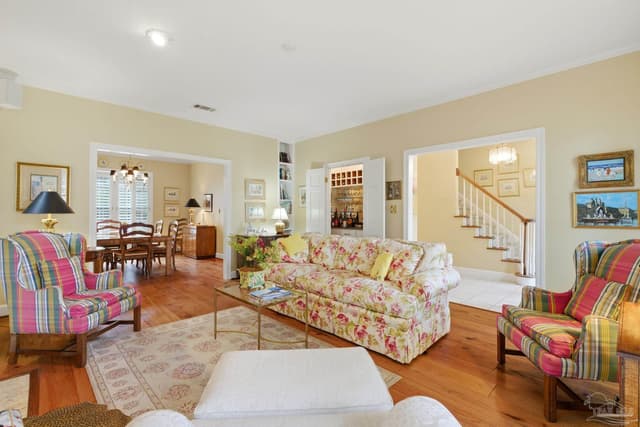 700 Bay Cliffs Rd, Gulf Breeze FL 32561 photo 4