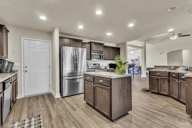 5573 Hannah St, Milton FL 32570 photo 6