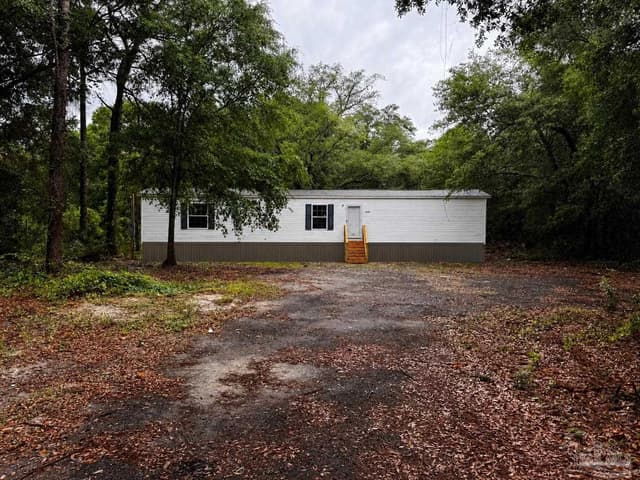 4444 Skylark Rd, Milton FL 32583 photo 2