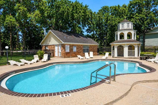 501 E Burgess Rd # 10, Pensacola FL 32504 photo 3