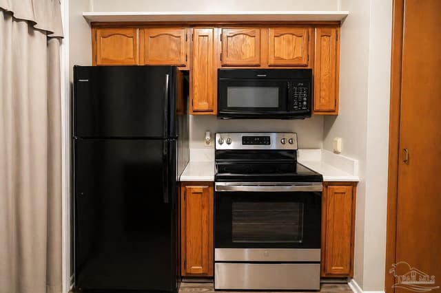 501 E Burgess Rd # 10, Pensacola FL 32504 photo 9