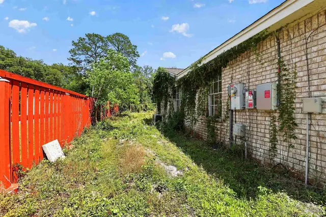 420 Chanterelle Dr property photo