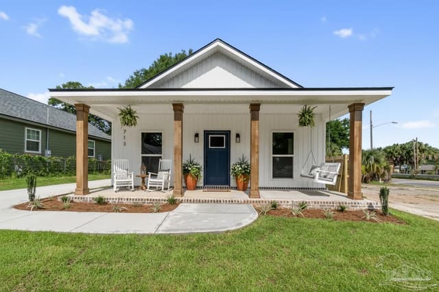 713 N F St, Pensacola FL 32501 photo 2