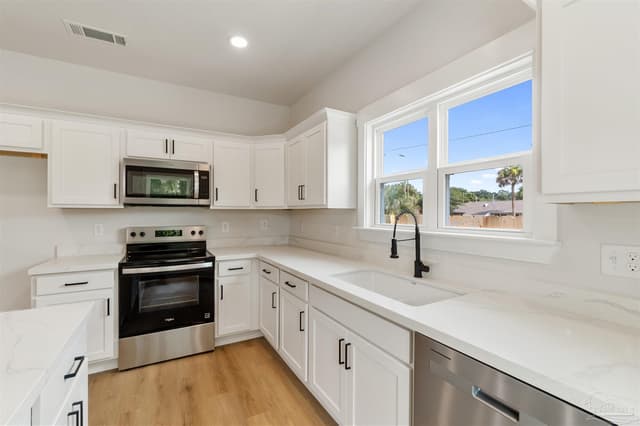 713 N F St, Pensacola FL 32501 photo 17