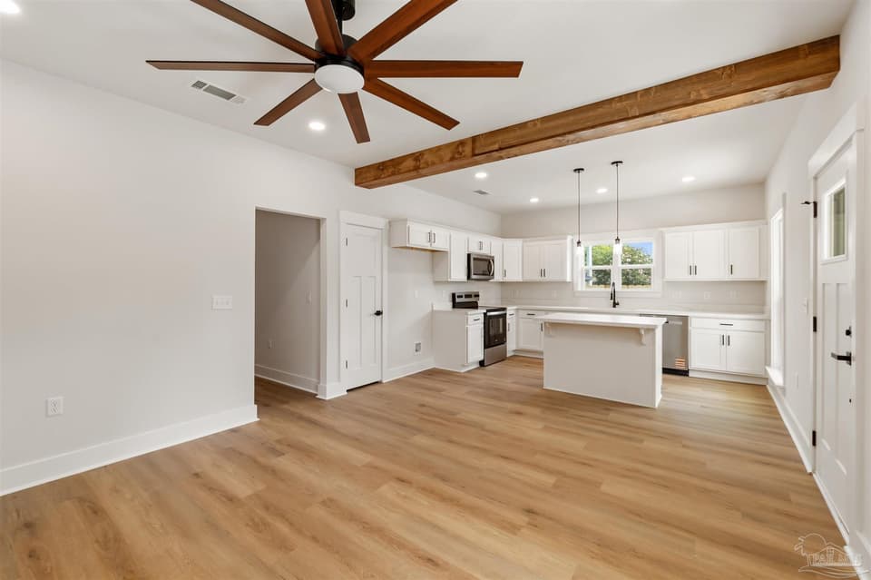 713 N F St, Pensacola FL 32501 photo 1