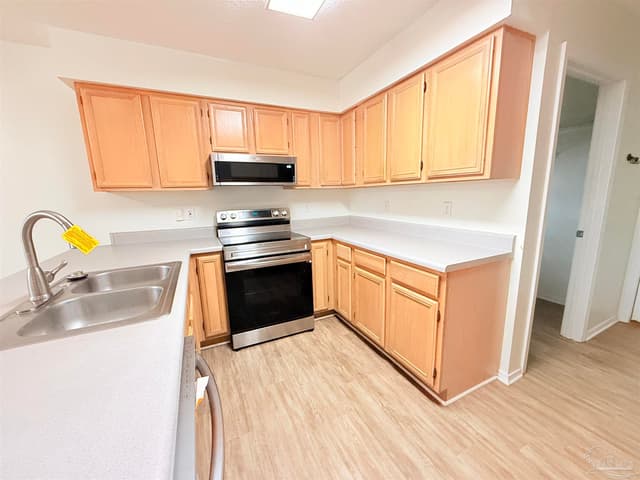 3320 Marion Oaks Way, Pensacola FL 32507 photo 5