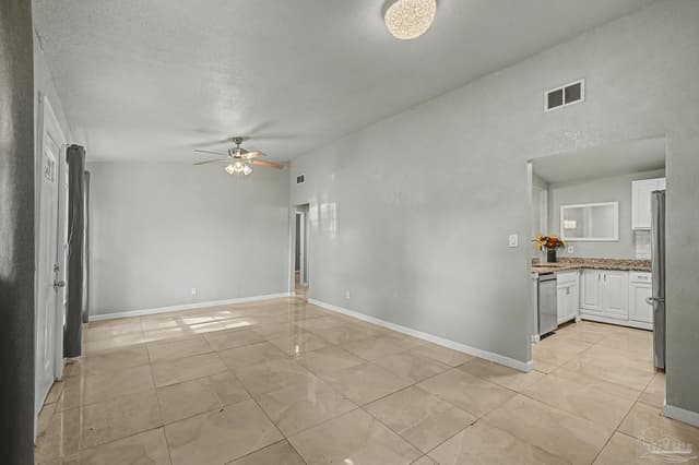 8625 Stockdale Ave, Pensacola FL 32514 photo 5