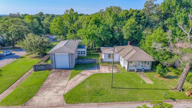 1713 Lee St, Pensacola FL 32503 photo 2