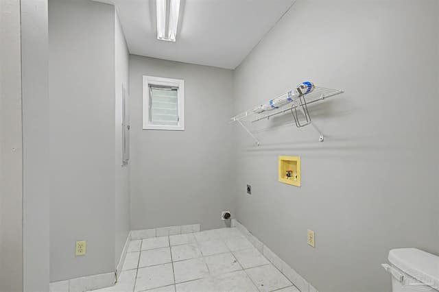 1713 Lee St, Pensacola FL 32503 photo 10