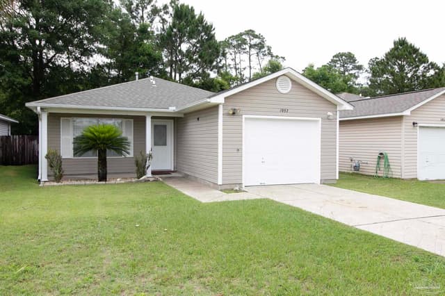 1057 Antigua Cir, Pensacola FL 32506 photo 2