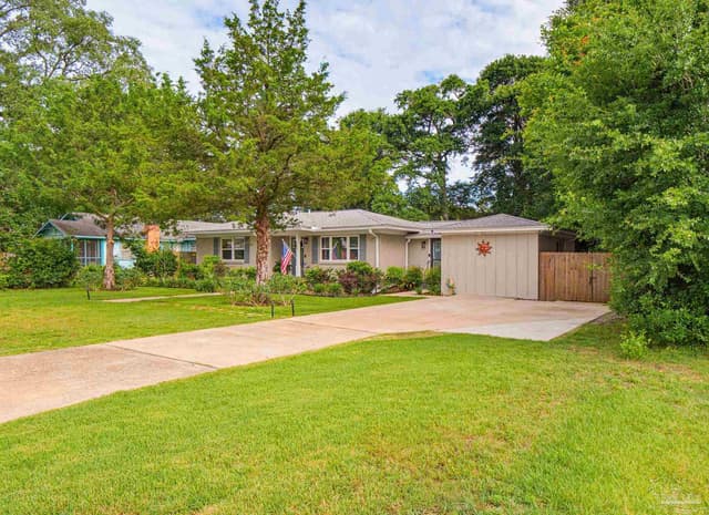 1660 E Cross St, Pensacola FL 32503 photo 4