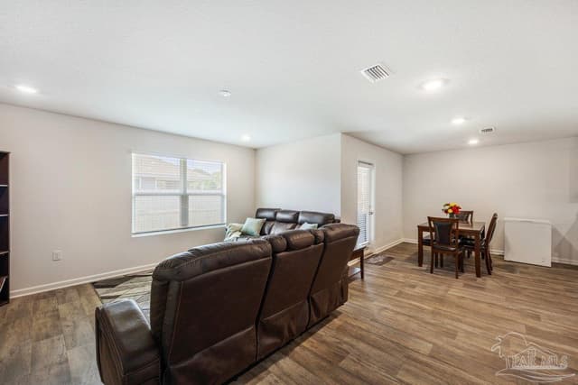 10560 Queens Gate Cir, Pensacola FL 32506 photo 10