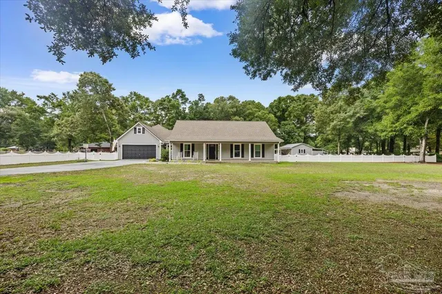 2833 Tunnel Rd property photo