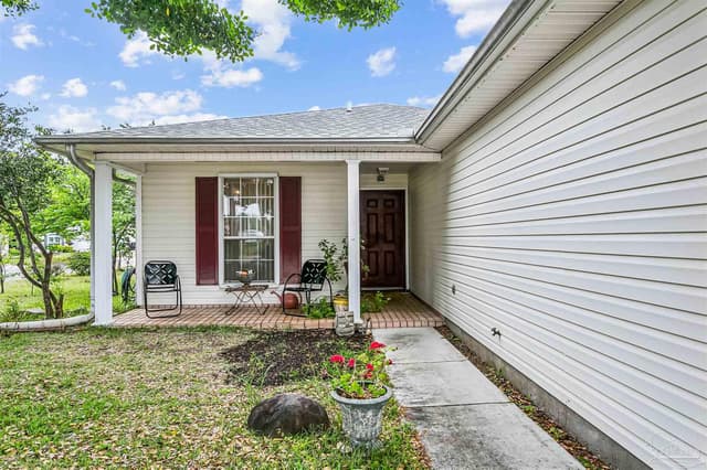 1878 Vineyard St, Navarre FL 32566 photo 2