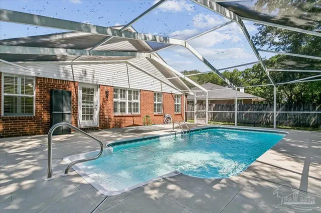 1374 Mazurek Blvd property photo
