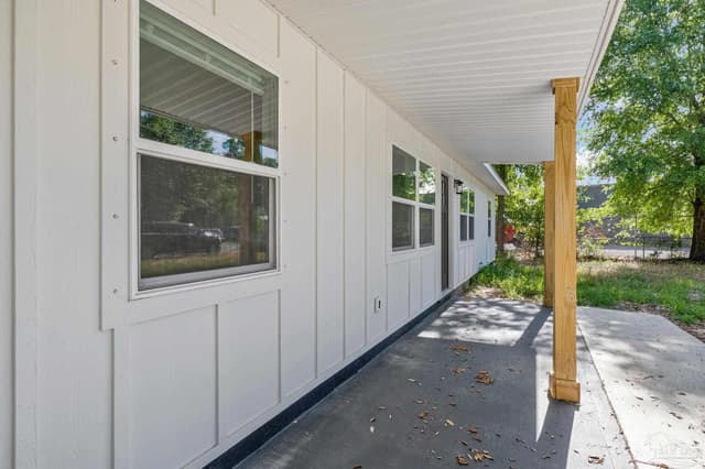 6492 Gaynell Ave, Milton FL 32570 photo 2