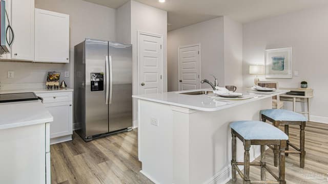 8561 Midtown Ct, Navarre FL 32566 photo 3