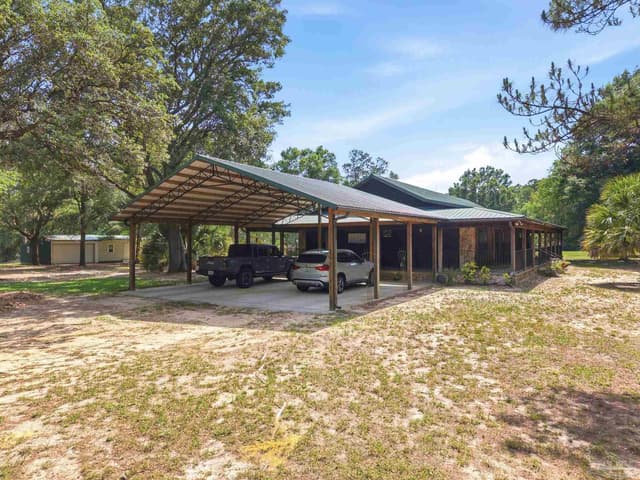 4989 Steamboat St, Milton FL 32583 photo 3