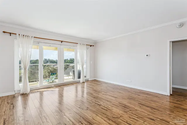 825 Bayshore Dr # 405 property photo