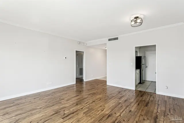 825 Bayshore Dr # 405 property photo