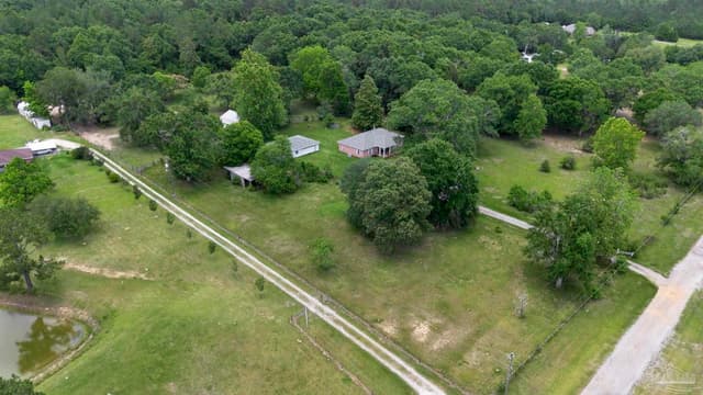 1450 Country Hills Dr, Cantonment FL 32533 photo 46
