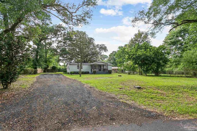 1095 River Annex Rd, Cantonment FL 32533 photo 2