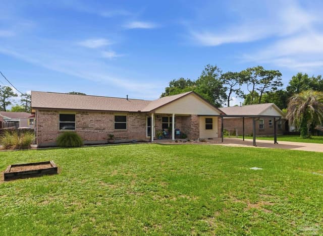5742 Graymont Ln, Pensacola FL 32526 photo 2