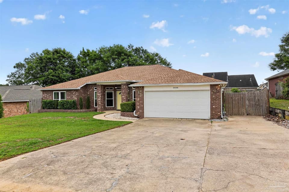 2606 Youngwood Ln, Cantonment FL 32533 photo 1