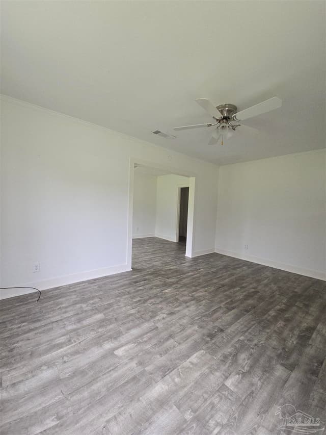 210 S 2nd St, Pensacola FL 32507 photo 9