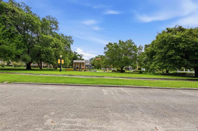 1015 N Reus St, Pensacola FL 32501 photo 39