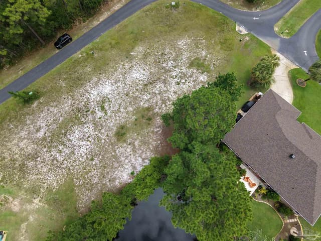 1785 Smugglers Cove Dr, Gulf Breeze FL 32563 photo 5