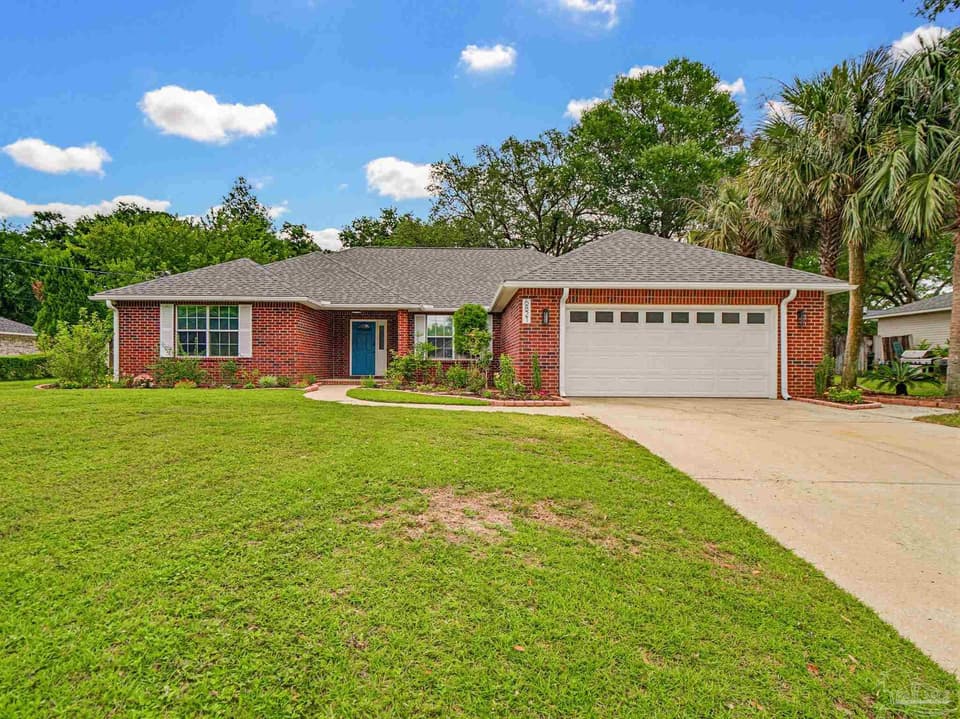 6821 Cedar Lake Dr, Pensacola FL 32526 photo 1