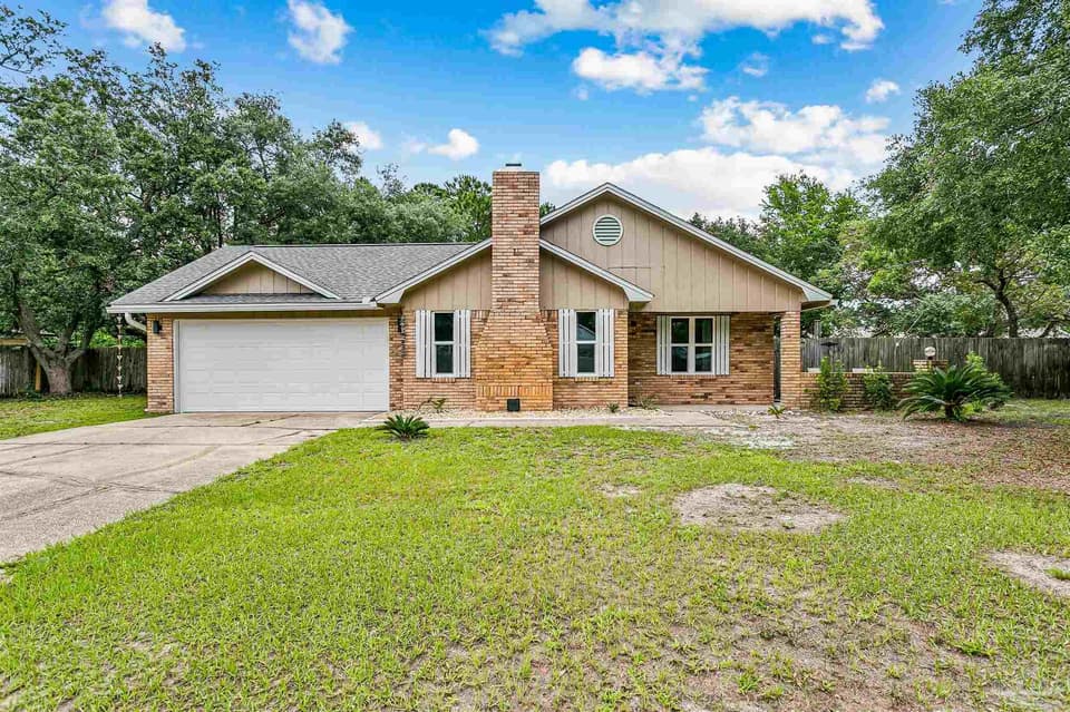 2182 Calle De Cantabria, Navarre FL 32566 photo 1