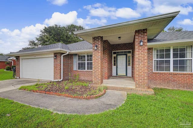 1729 Condor Dr, Cantonment FL 32533 photo 2