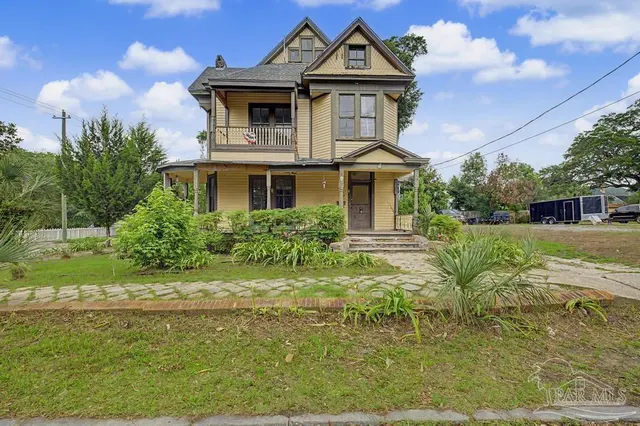 222 Jackson St property photo