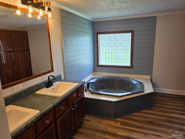 8182 Mobile Hwy, Pensacola FL 32526 photo 19