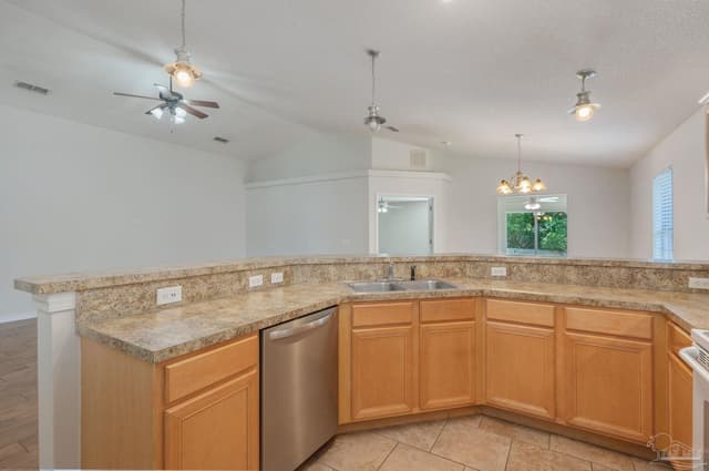 2070 Catline Cir, Navarre FL 32566 photo 9