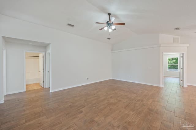 2070 Catline Cir, Navarre FL 32566 photo 4