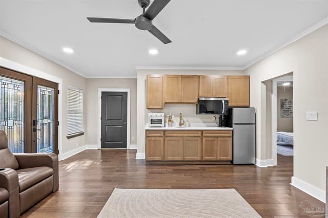 1306 E Gonzalez St, Pensacola FL 32501 photo 5