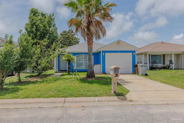1869 Vineyard St, Navarre FL 32566 photo 2