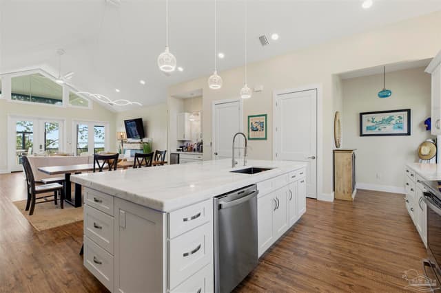 5402 North Shore Rd, Pensacola FL 32507 photo 14